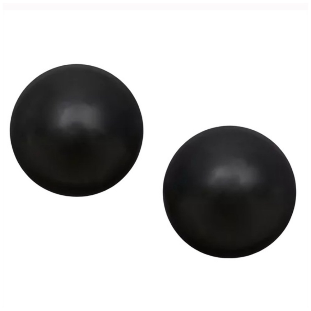 VINTAGE • Ahbra Cale Black Button Earrings